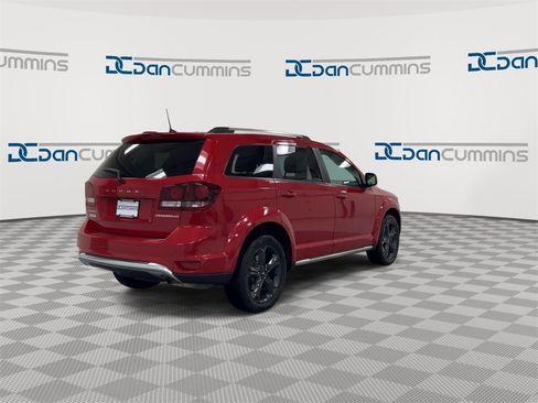 Used 2020 Dodge Journey Crossroad image 8