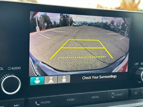 Used 2023 Honda Accord LX image 26