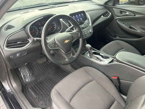Used 2024 Chevrolet Malibu RS image 21