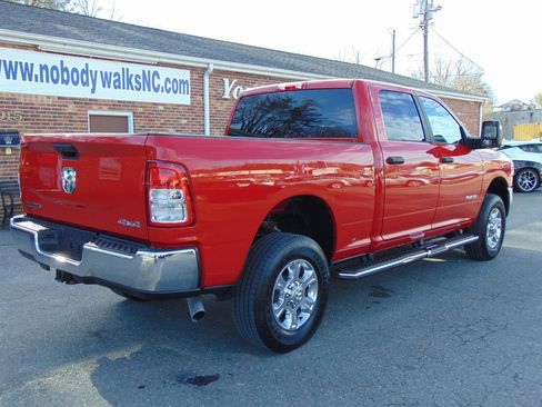 Used 2024 RAM 2500 Big Horn w/ Bed Utility Group image 10