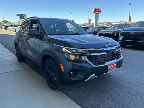 New 2026 Kia Seltos EX w/ EX Sunroof Package image 3