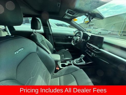 Used 2024 Kia Forte GT-Line w/ GT-Line Premium Package FWD image 3