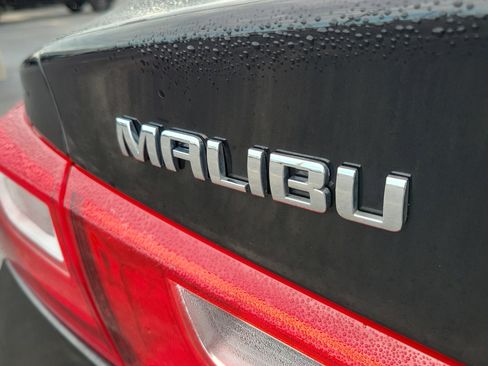 Used 2024 Chevrolet Malibu LT image 10