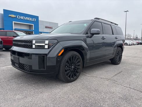 Used 2025 Hyundai Santa Fe Calligraphy image 2