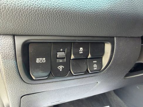 Used 2013 Kia Rio EX w/ Convenience Pkg FWD image 22
