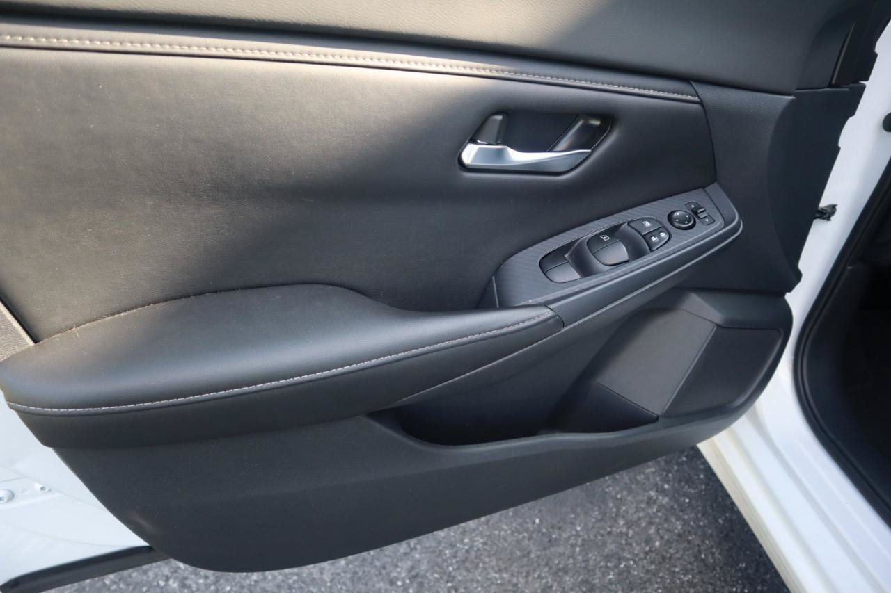 Used 2023 Nissan Sentra SV FWD image 53