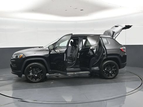 New 2026 Jeep Compass Latitude AWD/4WD image 55