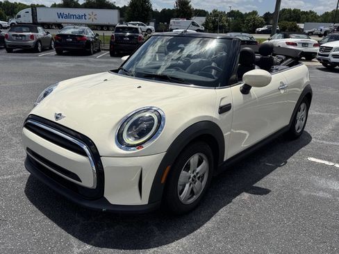Used 2022 MINI Cooper Convertible image 6