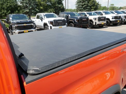 Used 2019 Chevrolet Colorado ZR2 AWD/4WD image 37