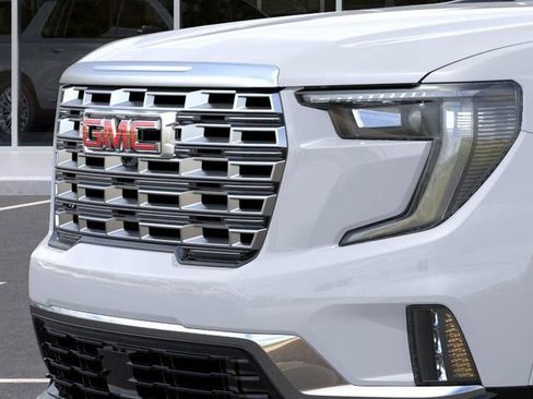 New 2026 GMC Acadia Denali w/ Super Cruise Package image 13