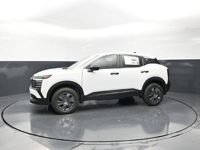 New 2026 Nissan Kicks S