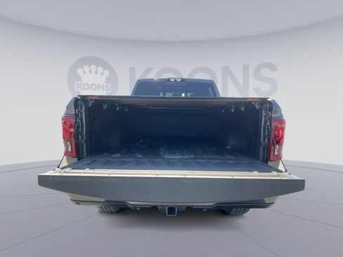Used 2025 RAM 2500 Laramie AWD/4WD image 26