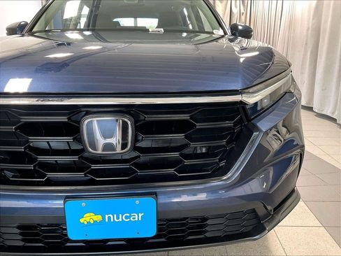 Used 2025 Honda CR-V LX image 32