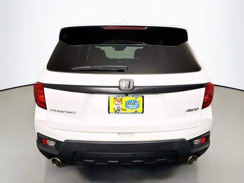 Certified 2023 Honda Passport EX-L image 6