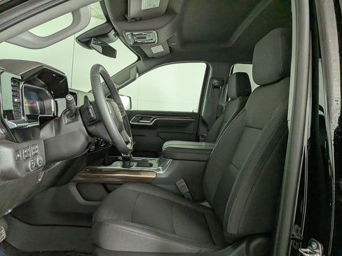 New 2026 Chevrolet Silverado 1500 RST AWD/4WD image 14