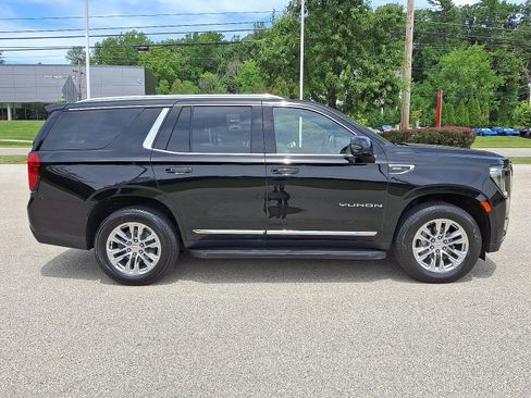 Used 2022 GMC Yukon SLT w/ SLT Premium Package AWD/4WD image 26
