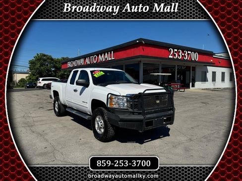 Used 2013 Chevrolet Silverado 2500 LT AWD/4WD image 1
