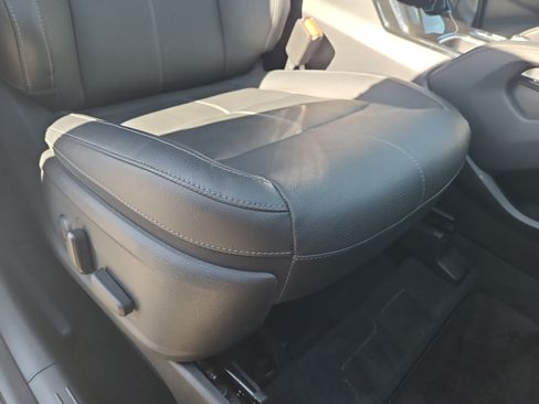 Used 2023 Kia Telluride EX AWD/4WD image 30