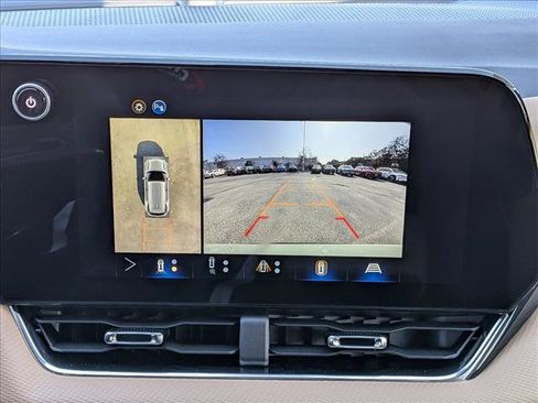 New 2026 Chevrolet Equinox ACTIV w/ Safety and Technology Package image 12