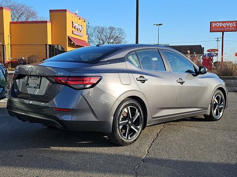 Certified 2024 Nissan Sentra SV image 6