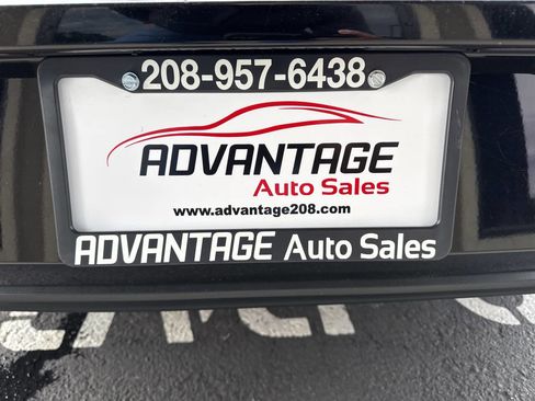 Used 2015 Volkswagen Golf Launch Edition image 29