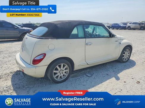 Used 2006 Chrysler PT Cruiser Touring FWD image 4