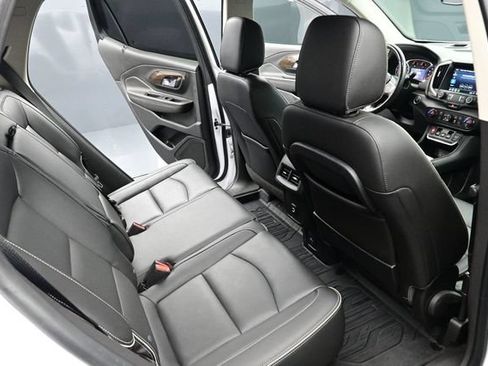 Used 2020 GMC Terrain Denali w/ LPO, Floor Liner Package AWD/4WD image 21