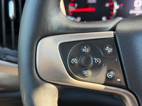 Used 2016 GMC Sierra 2500 Denali w/ Duramax Plus Package AWD/4WD image 33
