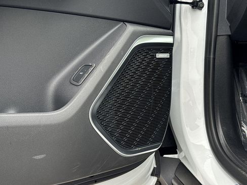 New 2026 Buick Enclave Preferred FWD image 19
