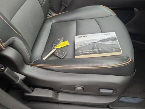 Used 2023 GMC Terrain AT4 w/ Tech Package image 23