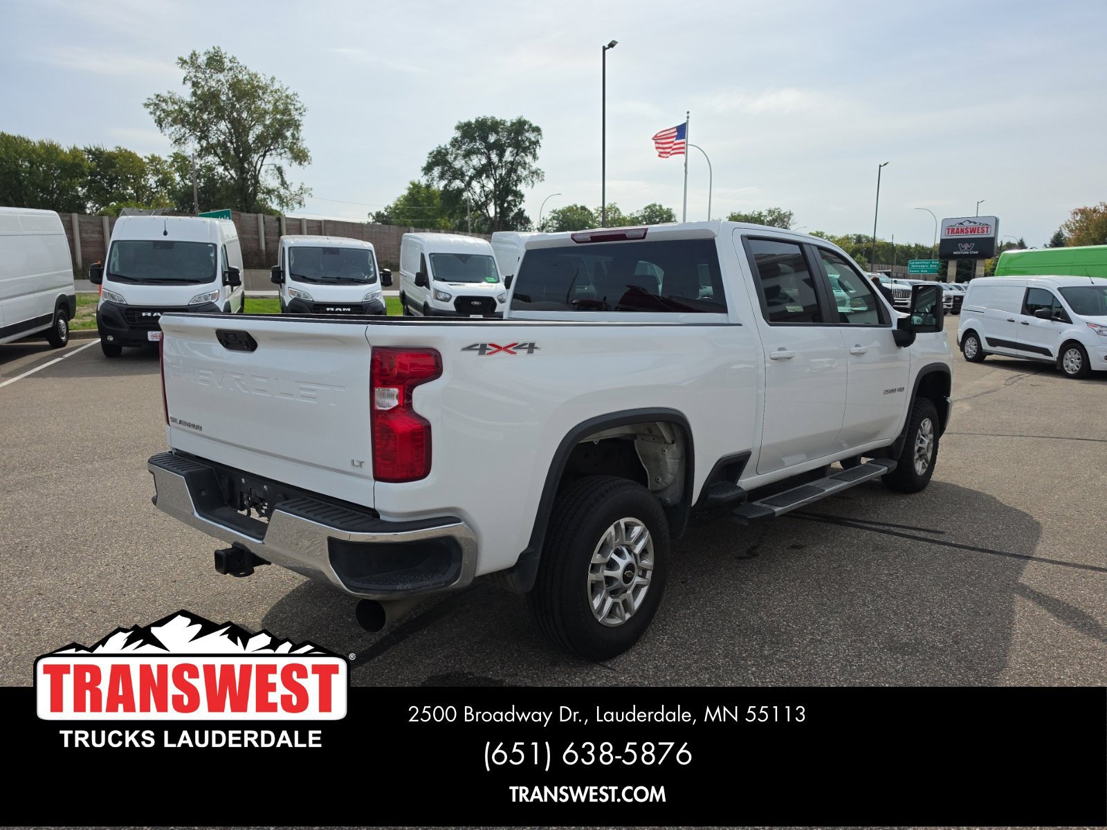 Used 2026 Chevrolet Silverado 2500 LT AWD/4WD image 5