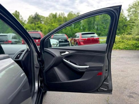 Used 2012 Ford Focus SE image 13