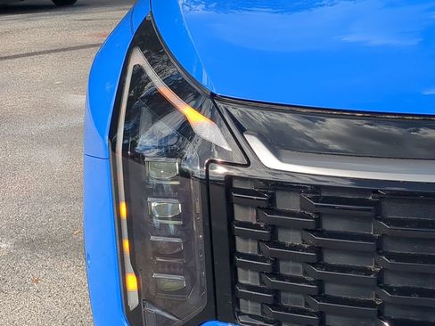 New 2026 Kia Sportage SX image 9