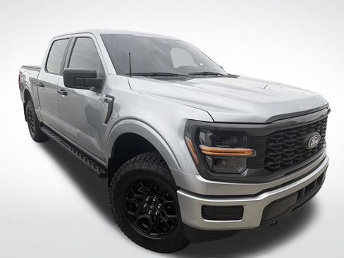 Used 2025 Ford F150 STX AWD/4WD image 6