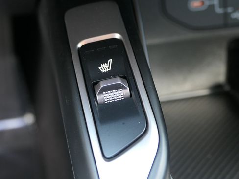 Used 2025 Kia Sorento S AWD/4WD image 20