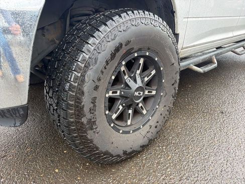 Used 2015 RAM 2500 SLT image 5