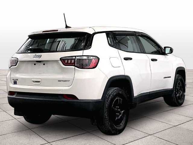 Used 2019 Jeep Compass Sport w/ Cold Weather Group AWD/4WD image 12