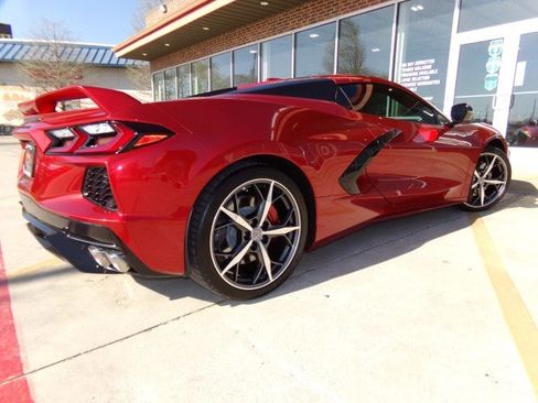 Used 2021 Chevrolet Corvette Stingray Premium Conv w/ Z51 Performance Package image 28