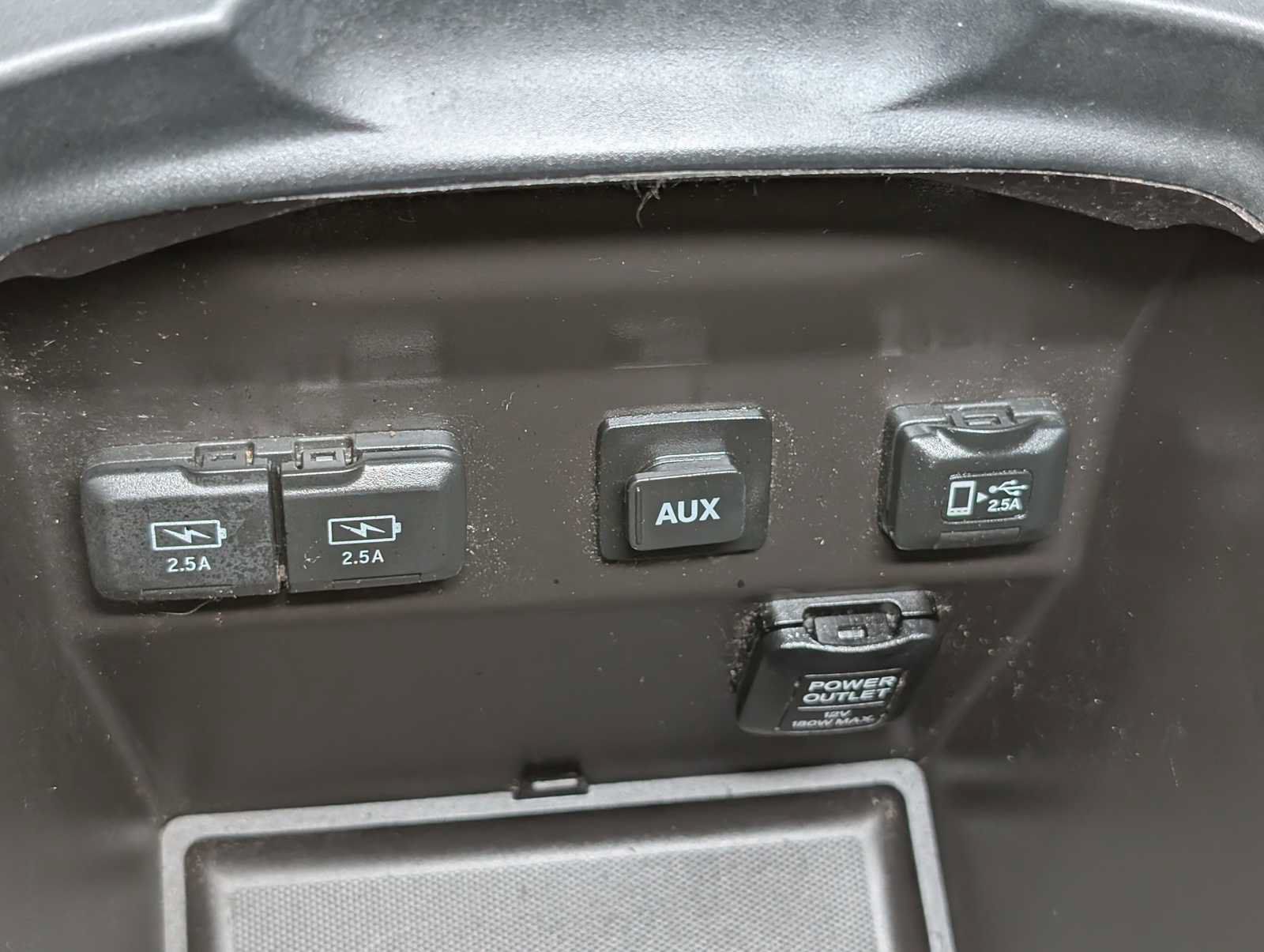 Used 2020 Acura MDX SH-AWD image 26