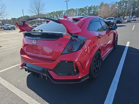 Used 2019 Honda Civic Type R image 10