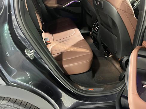 Used 2021 BMW X6 xDrive40i w/ Premium Package image 44