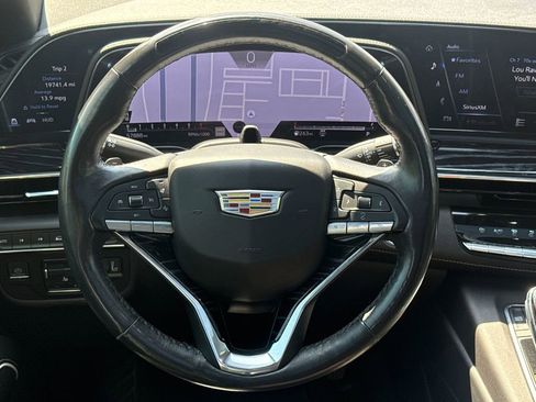 Used 2023 Cadillac Escalade Sport AWD/4WD image 12