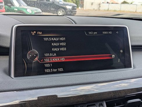 Used 2016 BMW X5 xDrive40e image 24