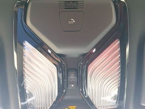 New 2025 BMW 230i Coupe w/ M Sport Package RWD image 22