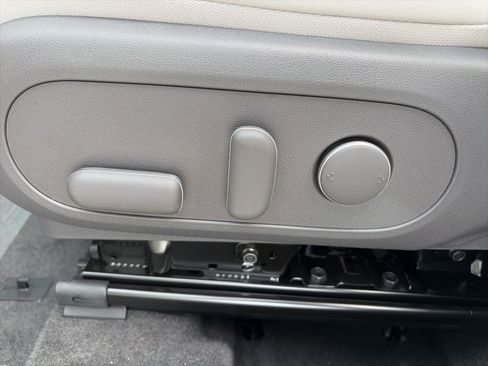 New 2026 Hyundai Kona Limited image 15