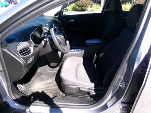 Used 2023 Chevrolet Malibu LS FWD image 10