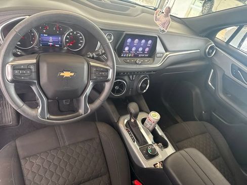 Used 2022 Chevrolet Blazer LT AWD/4WD image 4