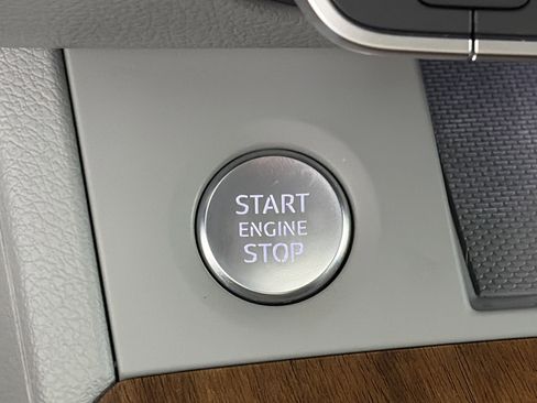 Certified 2024 Audi Q5 e Premium image 27