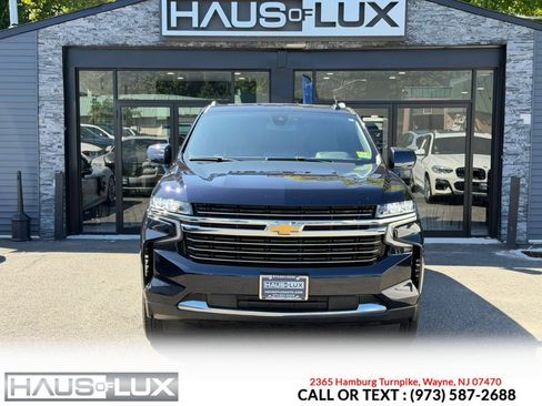 Used 2021 Chevrolet Suburban LT AWD/4WD image 5