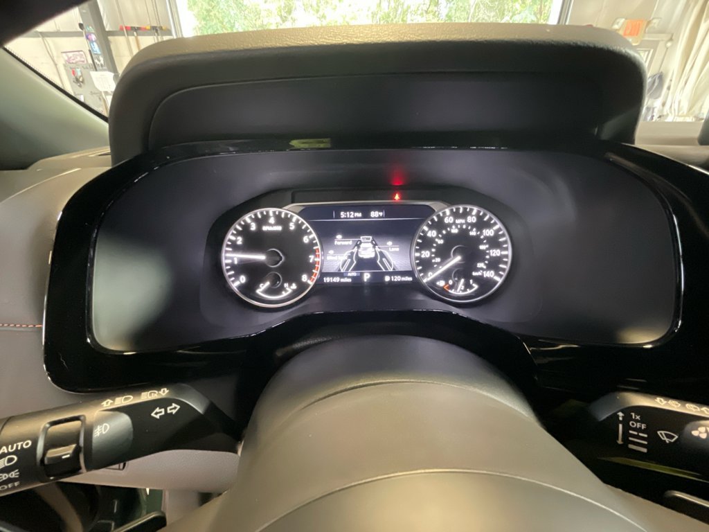 Used 2025 Nissan Pathfinder Rock Creek AWD/4WD image 16